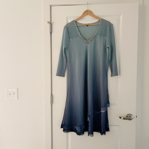 Komarov Crinkle Plisse Charmeuse Midi Ombre Dress Embellished Long Sleeves 1X - Picture 1 of 8